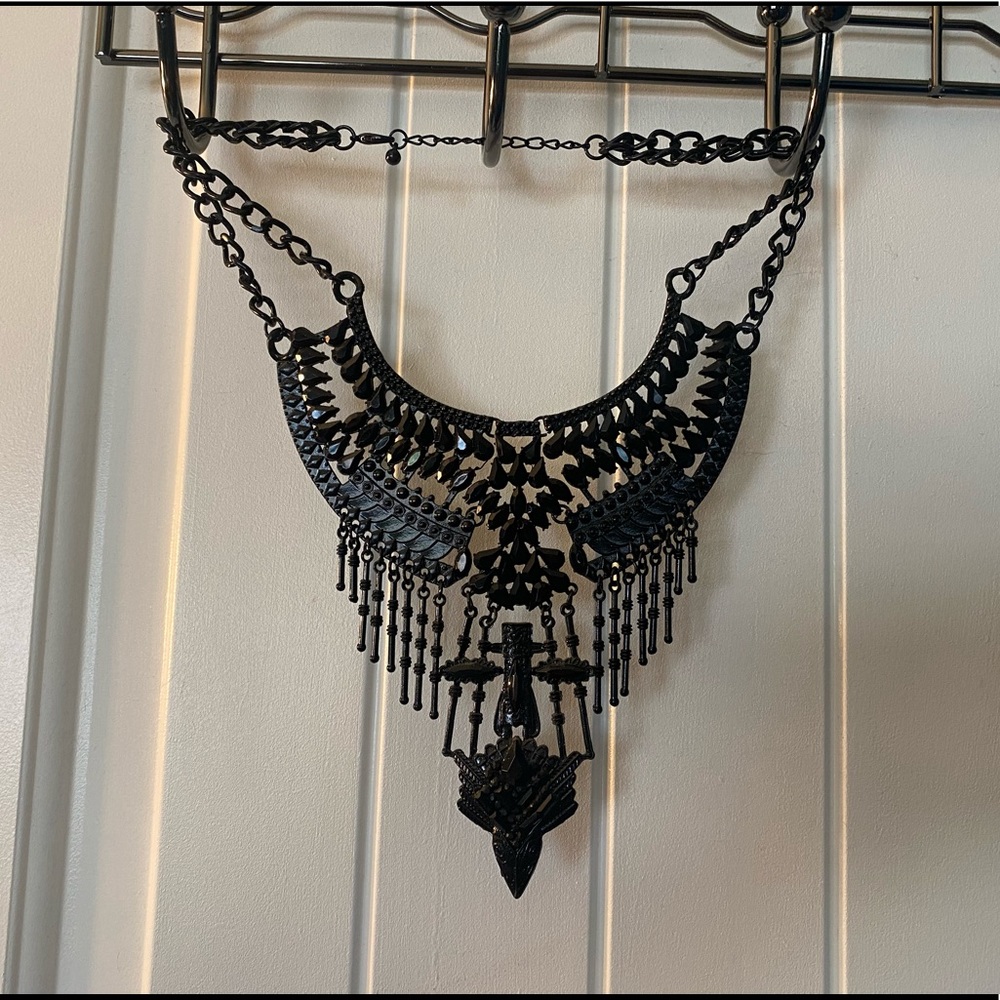 Black Tribal Statement Necklace 🖤🥀